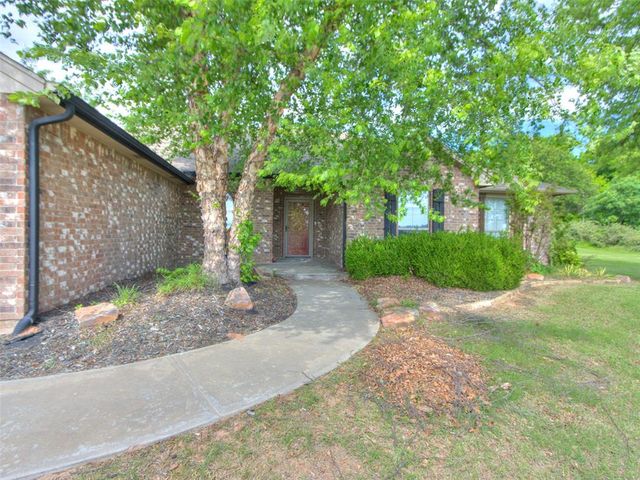 7225 Morning Song Drive, Oklahoma City, OK 73150