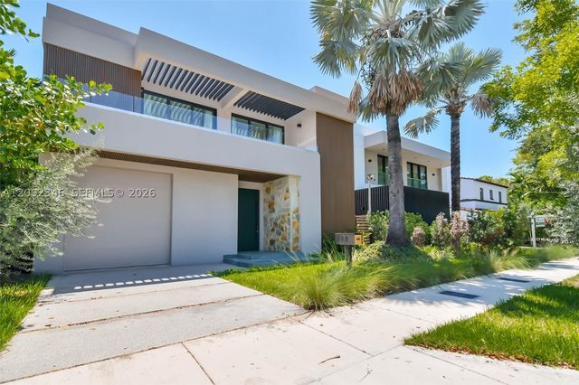 135 SW 29th Rd, Miami, FL 33129