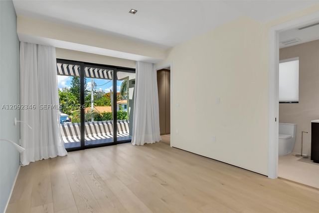 135 SW 29th Rd, Miami, FL 33129