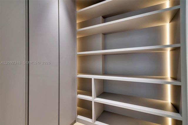 135 SW 29th Rd, Miami, FL 33129