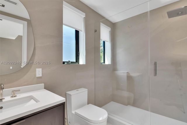 135 SW 29th Rd, Miami, FL 33129