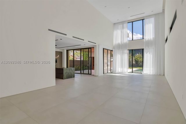 135 SW 29th Rd, Miami, FL 33129