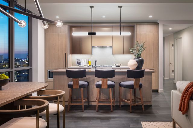 164 N Peoria Street 2708, Chicago, IL 60607