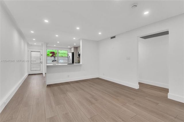 2305 Lucaya Ln H1, Coconut Creek, FL 33066
