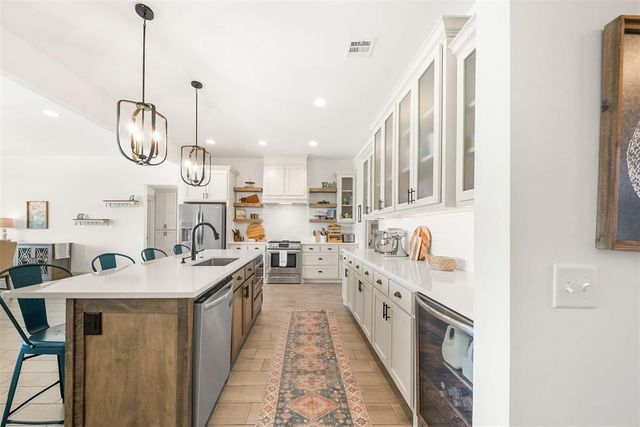 3104 Venice Court, Norman, OK 73071