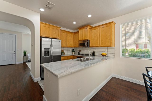 3120 Tice Creek Way, Sacramento, CA 95833