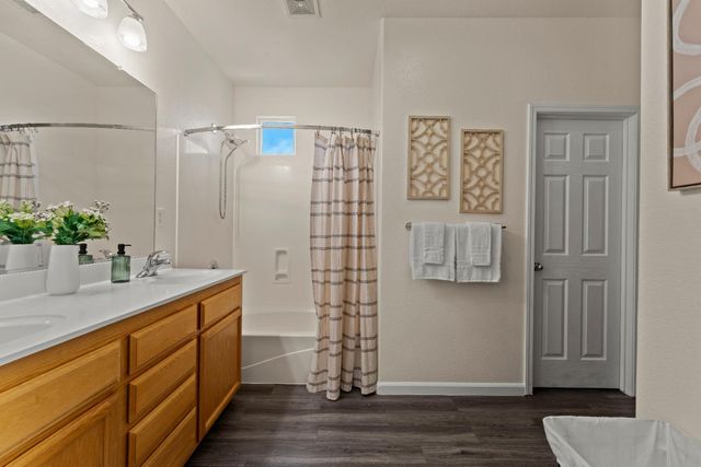 3120 Tice Creek Way, Sacramento, CA 95833