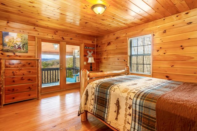 249 Sugar Mountain Road, Blue Ridge, GA 30513