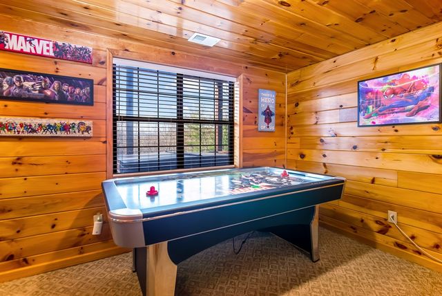 249 Sugar Mountain Road, Blue Ridge, GA 30513