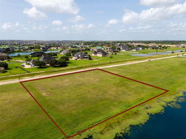 211 Hall Thompson Road, Katy, TX 77493