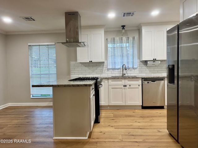 111 Julian Circle, Lafayette, LA 70507