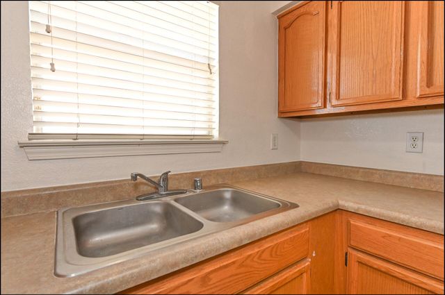 648 Wind River Avenue, El Paso, TX 79932