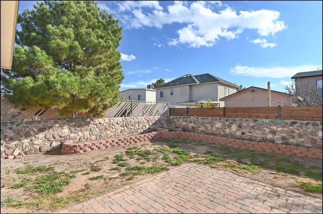 648 Wind River Avenue, El Paso, TX 79932