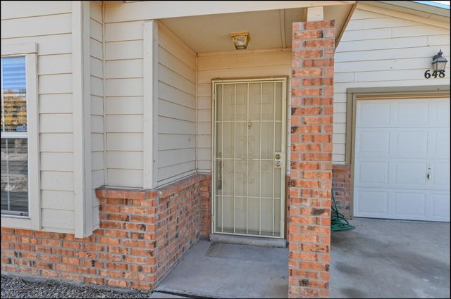 648 Wind River Avenue, El Paso, TX 79932