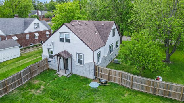 1211 W Main Street, West Plains, MO 65775