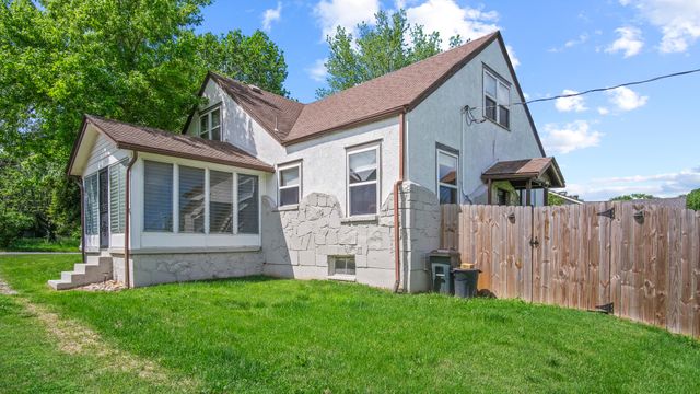 1211 W Main Street, West Plains, MO 65775