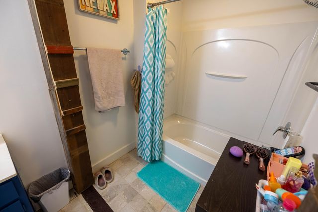 176 N High Street, Chillicothe, OH 45601