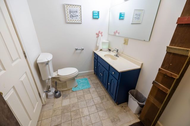 176 N High Street, Chillicothe, OH 45601
