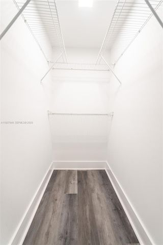 1985 Bay Dr 109, Miami Beach, FL 33141