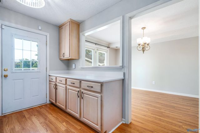 21899 Williamsburg Drive, Athens, AL 35613