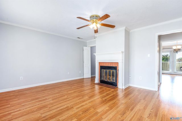 21899 Williamsburg Drive, Athens, AL 35613