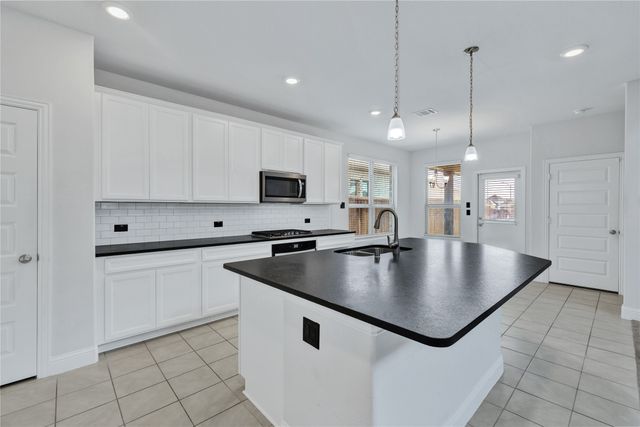 16916 Sophora Avenue, Justin, TX 76247