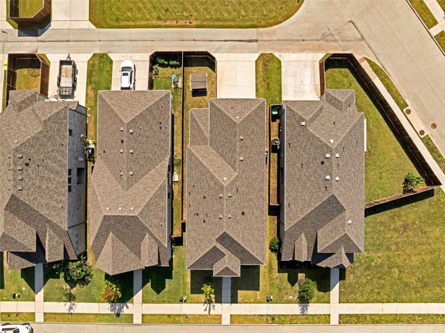 16916 Sophora Avenue, Justin, TX 76247
