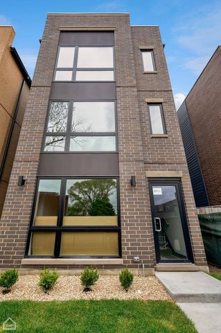4611 S Saint Lawrence Avenue 2, Chicago, IL 60653