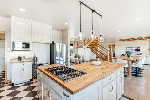 11039 SW Ranch Road, Powell Butte, OR 97753