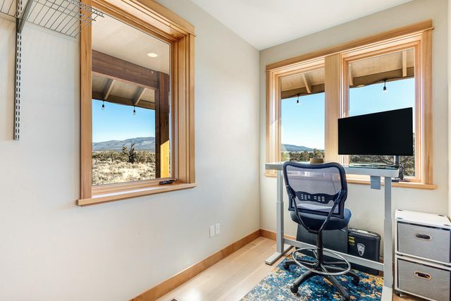 11039 SW Ranch Road, Powell Butte, OR 97753