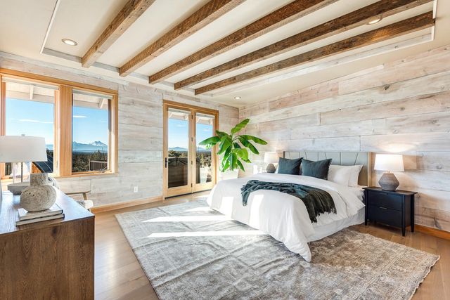 11039 SW Ranch Road, Powell Butte, OR 97753