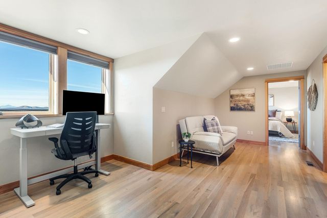 11039 SW Ranch Road, Powell Butte, OR 97753