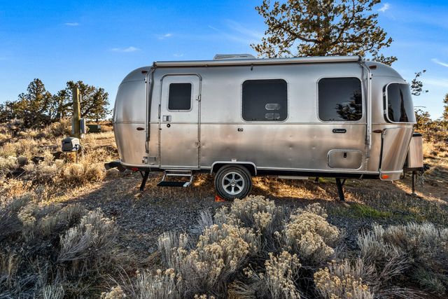 11039 SW Ranch Road, Powell Butte, OR 97753