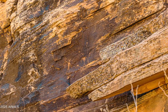 000 Bell Cow aka Rock Art Ranch Road 11, Winslow, AZ 86047