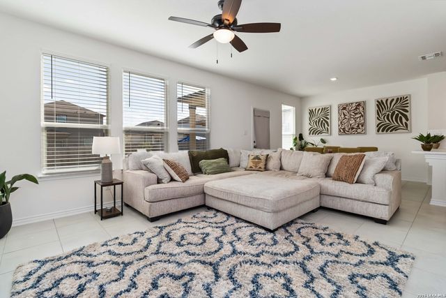 11538 Hocus Pocus, San Antonio, TX 78245