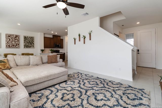 11538 Hocus Pocus, San Antonio, TX 78245