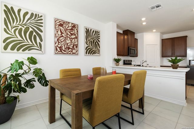 11538 Hocus Pocus, San Antonio, TX 78245