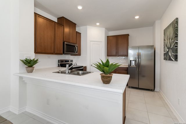 11538 Hocus Pocus, San Antonio, TX 78245