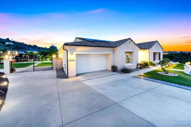 21992 Wilgen Rd, Escondido, CA 92029