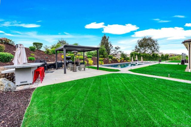 21992 Wilgen Rd, Escondido, CA 92029
