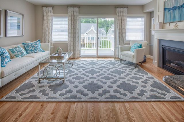15 Lenox Drive A, Dover, NH 03820