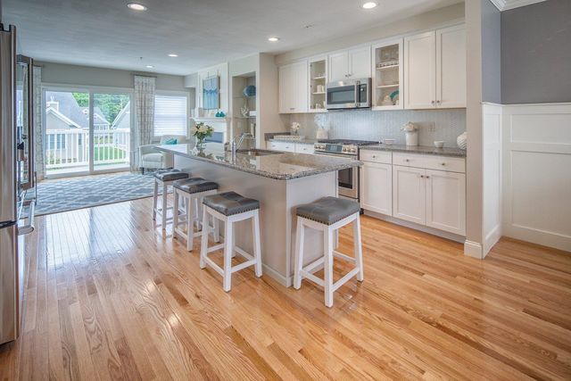 15 Lenox Drive A, Dover, NH 03820