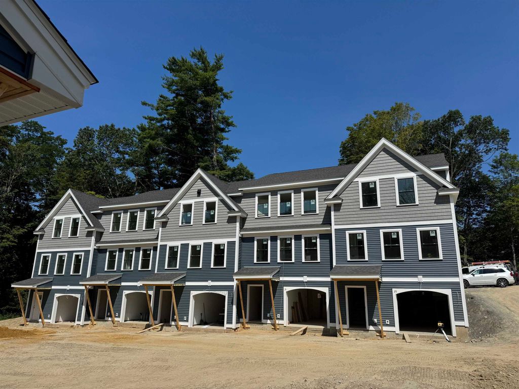 15 Lenox Drive A, Dover, NH 03820