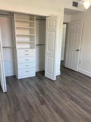 11479 NW 60th Terrace 373, Doral, FL 33178