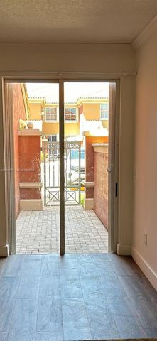11479 NW 60th Terrace 373, Doral, FL 33178