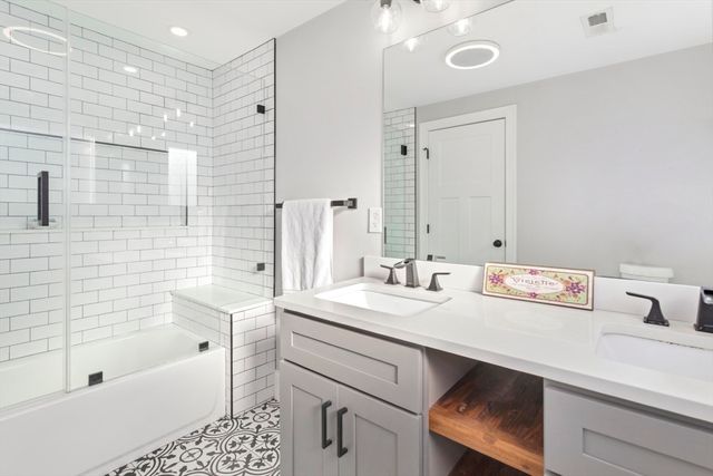 87 Otis Street 2, Medford, MA 02155