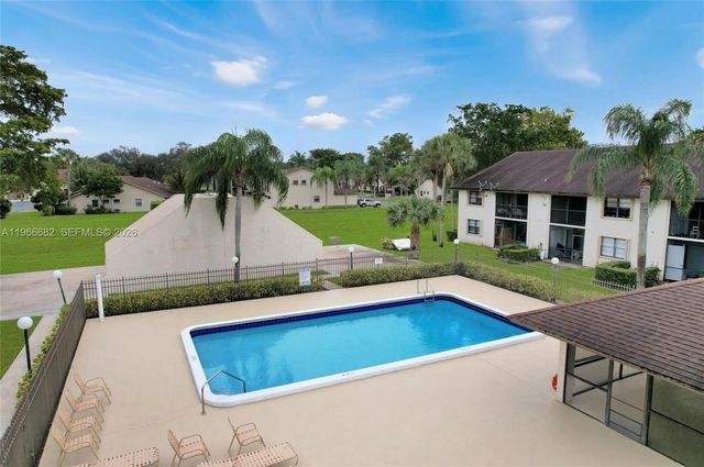 23442 Lyons Rd 404, Boca Raton, FL 33428