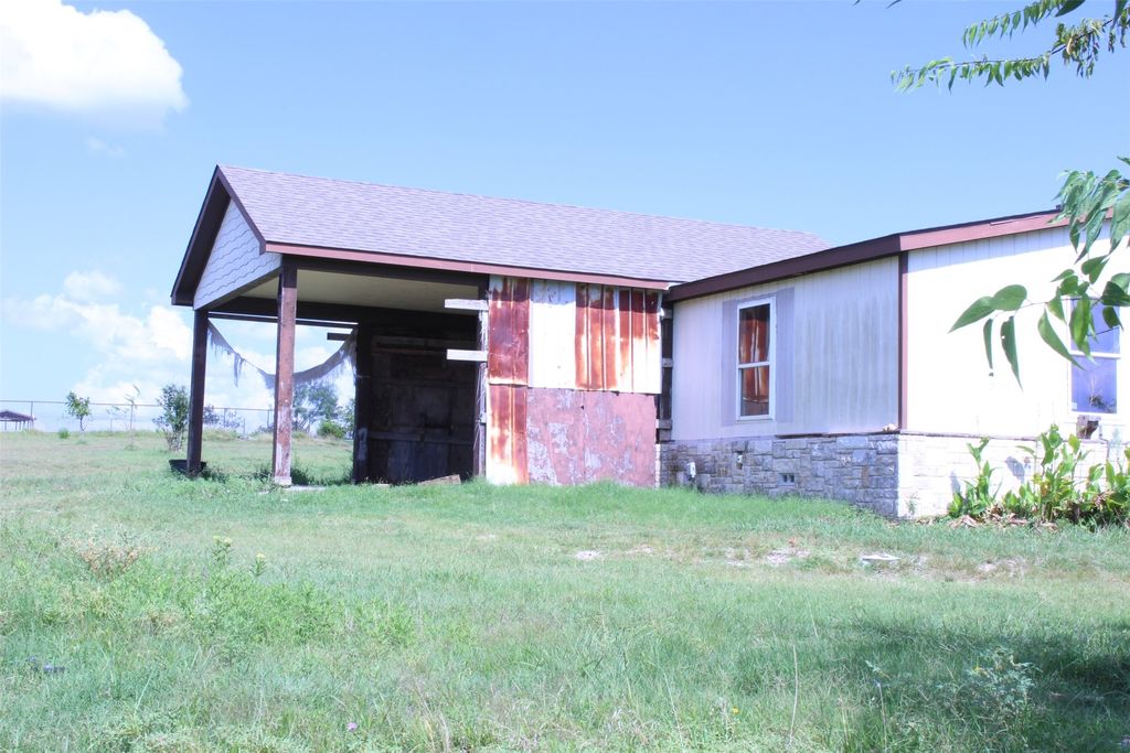 7202 County Road 1050, Rice, TX 75155