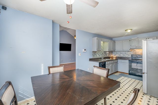 423 Brookside Dr, Mount Pleasant, TN 38474