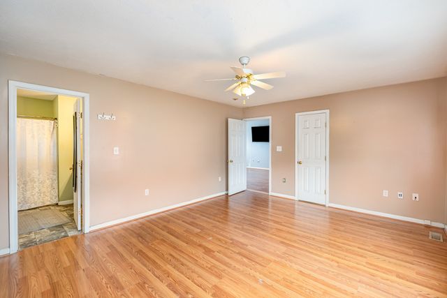 423 Brookside Dr, Mount Pleasant, TN 38474